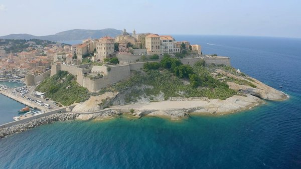 Pourquoi opter pour des vacances en Corse ?